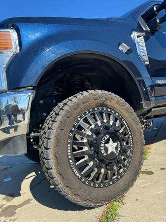 2022 Ford F 350 XLT 4x2 SD Super Cab 8 ft. box 164 in. WB DRW Automatic — photo 3