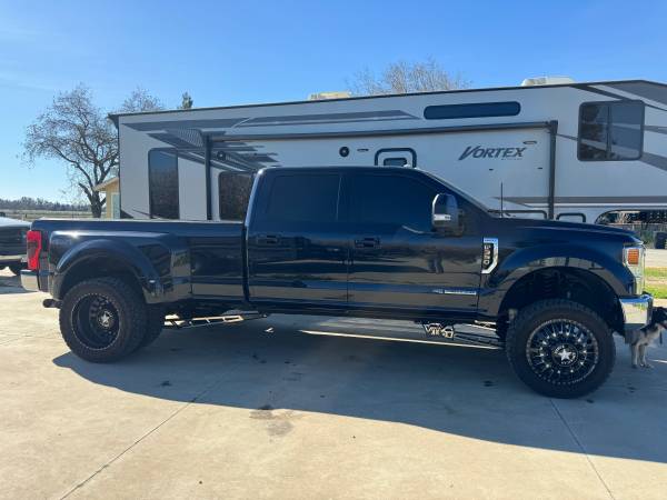 2022 Ford F 350 XLT 4x2 SD Super Cab 8 ft. box 164 in. WB DRW Automatic — photo 5
