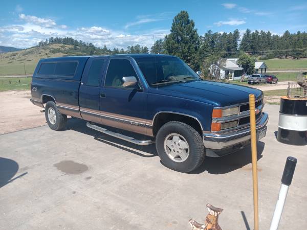 1994 Chevrolet Chevy VAN G10 3dr Cargo Van — photo 2