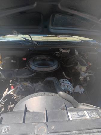 1994 Chevrolet Chevy VAN G10 3dr Cargo Van — photo 7