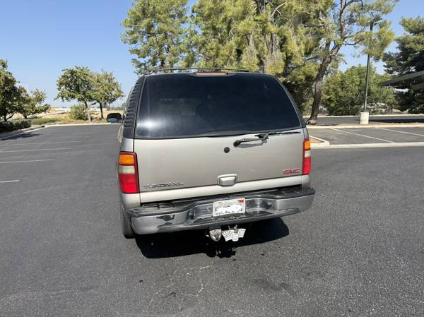 2003 GMC Yukon XL 2500 SLE 4x2 Automatic — photo 6