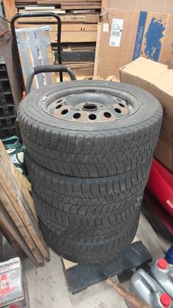 2005 Ford Focus ZX3 SE — photo 12