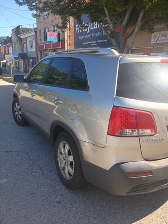 2013 KIA Sorento EX 4dr All-wheel Drive Automatic — photo 2