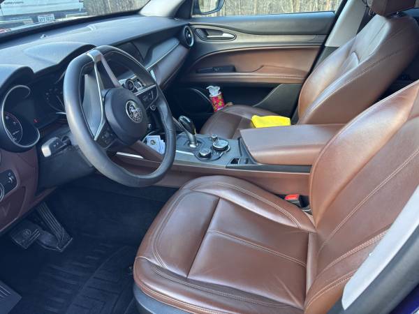 2019 Alfa Romeo Stelvio Base 4dr 4x2 Automatic — photo 2