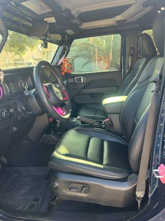 2024 Jeep Wrangler Rubicon 392 4dr 4x4 Automatic — photo 9