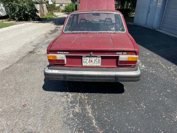 1976 Volvo 242dl — photo 4