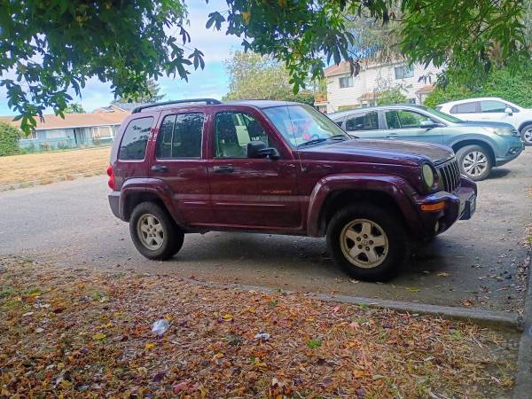 2002 Jeep Liberty Sport 4dr 4x4 Manual — photo 1
