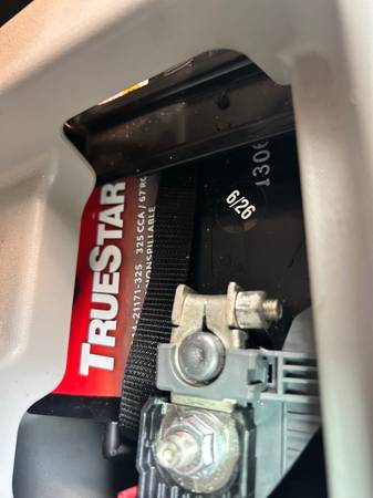 2014 Toyota Prius Two 5dr Hatchback CVT — photo 12
