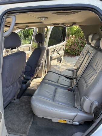 2003 Toyota Sequoia Limited V8 4x2 Automatic — photo 11