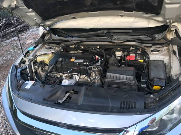 2016 Honda Civic LX-P — photo 10