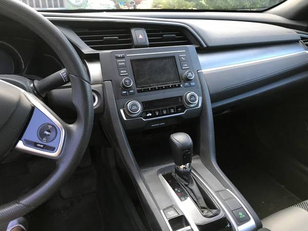 2016 Honda Civic LX-P — photo 12