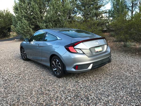 2016 Honda Civic LX-P — photo 8