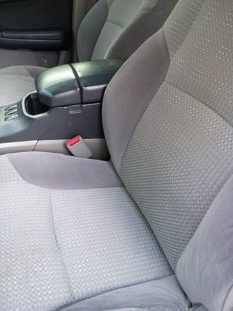 2004 Toyota 4runner SR5 V8 4x2 Automatic — photo 4