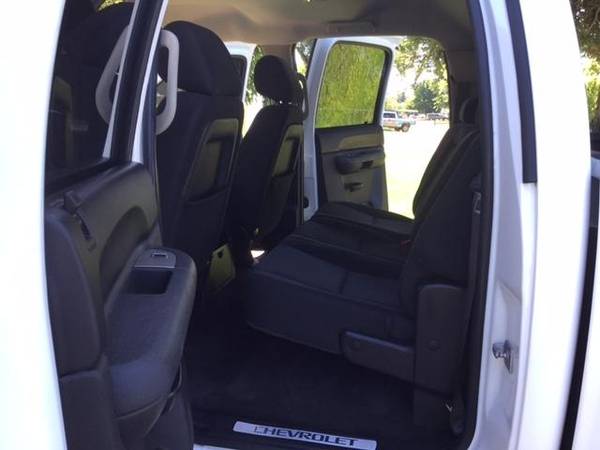 2011 Chevrolet Silverado 1500 LTZ — photo 9