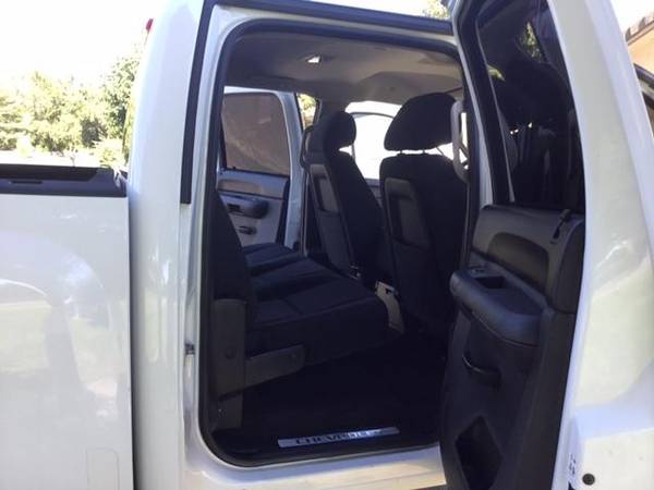 2011 Chevrolet Silverado 1500 LTZ — photo 8
