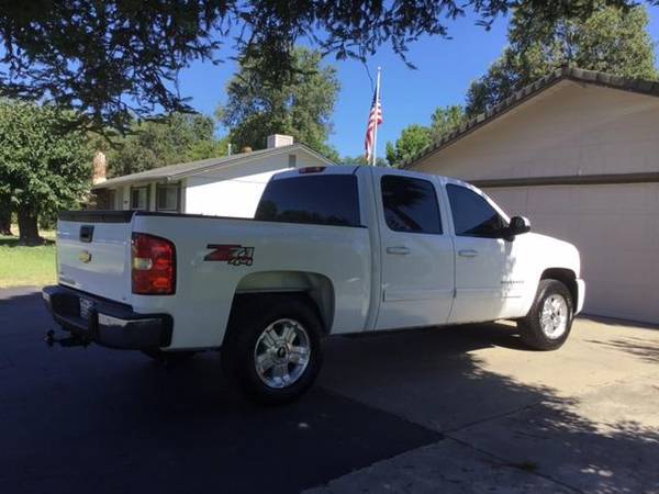 2011 Chevrolet Silverado 1500 LTZ — photo 4