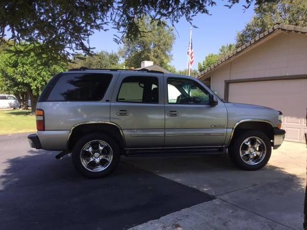 2000 Chevrolet Tahoe All New Base — photo 6