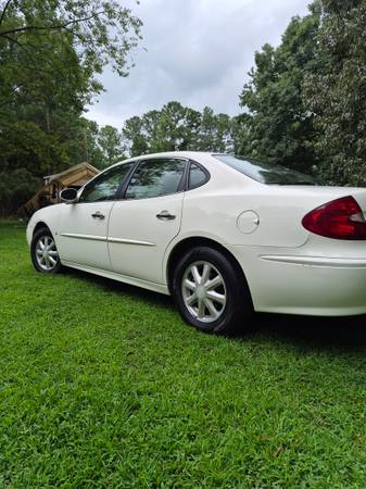 2006 Buick Lacrosse CX 4dr Sedan Automatic — photo 4