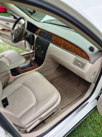 2006 Buick Lacrosse CX 4dr Sedan Automatic — photo 10