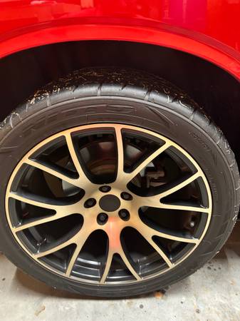 2009 Dodge Challenger SE — photo 8
