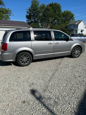 2015 Dodge Grand Caravan SE Front-wheel Drive Passenger Van Automatic — photo 2