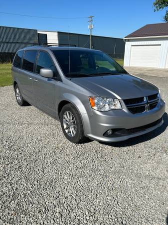 2015 Dodge Grand Caravan SE Front-wheel Drive Passenger Van Automatic — photo 3