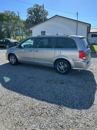 2015 Dodge Grand Caravan SE Front-wheel Drive Passenger Van Automatic — photo 5