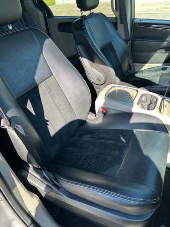 2015 Dodge Grand Caravan SE Front-wheel Drive Passenger Van Automatic — photo 1