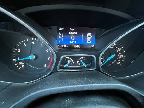 2016 Ford Focus Titanium 4dr Sedan Automatic — photo 10