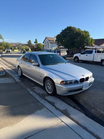 2001 BMW 525i — photo 2