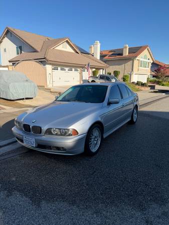 2001 BMW 525i — photo 1