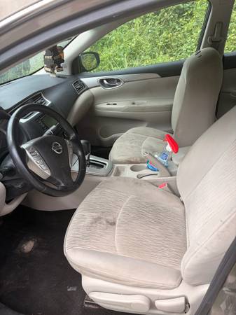 2015 Nissan Sentra S 4dr Sedan CVT — photo 7
