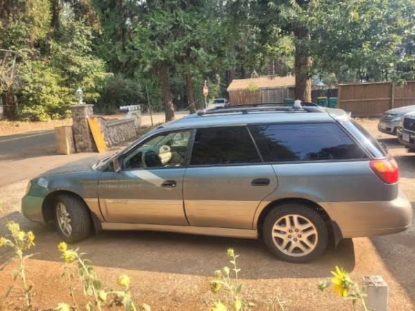 2001 Subaru Outback Limited 4dr Wagon Manual — photo 5
