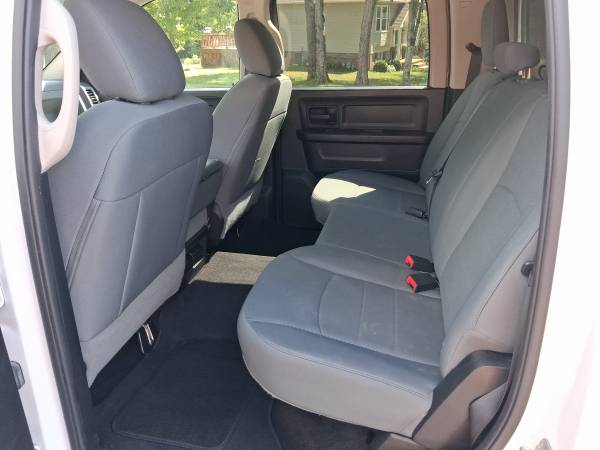 2015 Dodge Ram Crew — photo 3