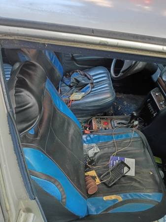 1984 Mercedes-Benz 300d — photo 6