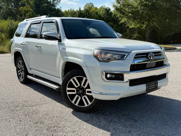 2020 Toyota 4runner Limited — photo 1