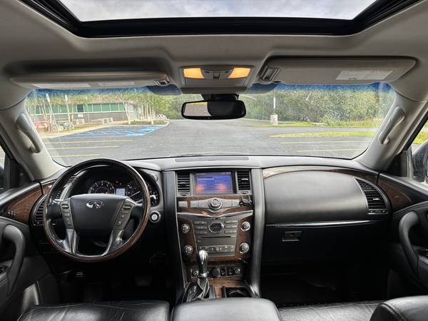 2011 Infiniti Qx56 Base 4dr 4x4 Automatic — photo 10