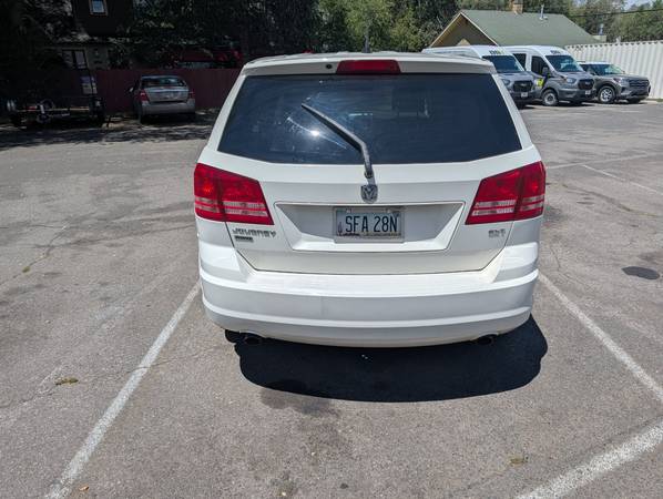 2009 Dodge Journey SXT 4dr All-wheel Drive Automatic — photo 4