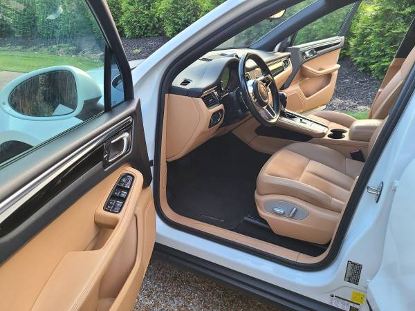 2017 Porsche Macan S 4dr All-wheel Drive Automatic — photo 6