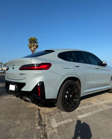 2022 BMW X4 Msport — photo 2