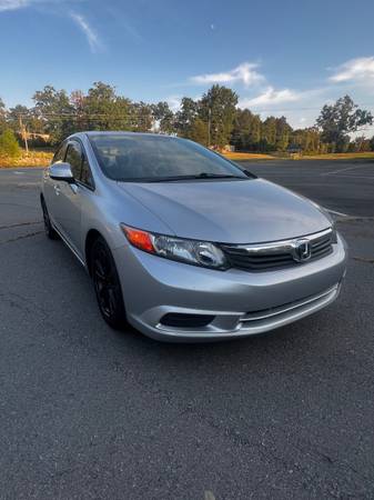 2012 Honda Civic DX 2dr Coupe Manual — photo 4