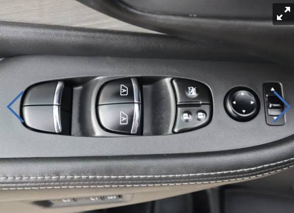 2015 Nissan Murano SL 4dr Front-wheel Drive CVT — photo 8