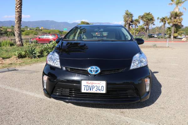 2013 Toyota Prius Two 5dr Hatchback CVT — photo 1