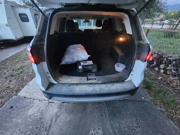 2018 Ford Escape SE 4dr 4x4 Automatic — photo 2