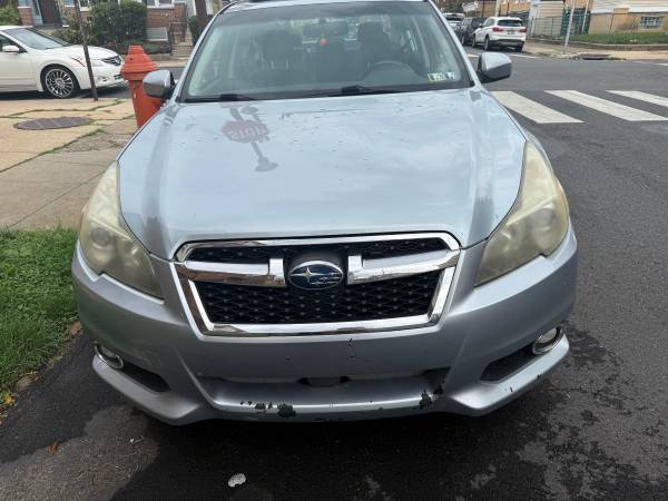 2014 Subaru Legacy 2.5i 4dr All-wheel Drive Sedan CVT — photo 2