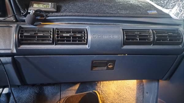 1990 Oldsmobile Cutlass Ciera S 4dr edan — photo 8