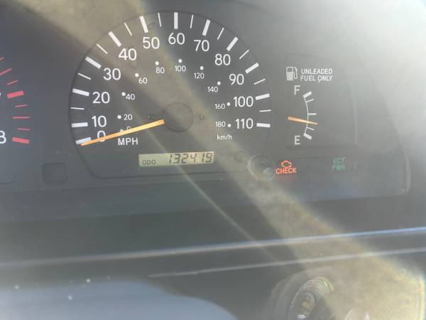 2000 Toyota Tacoma Base — photo 6