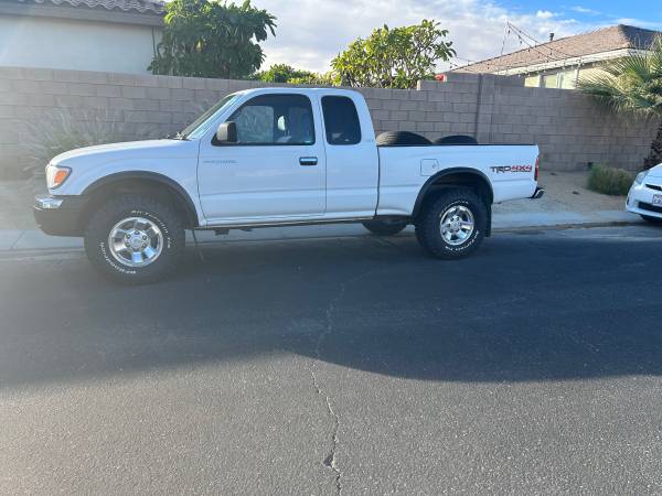 2000 Toyota Tacoma Base — photo 9