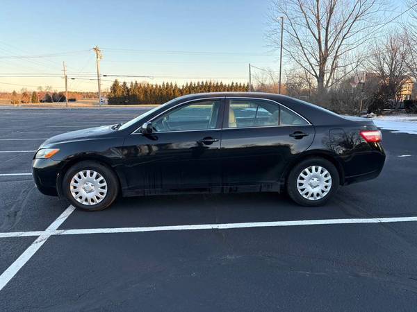 2009 Toyota Camry Base 4dr Sedan Automatic — photo 4