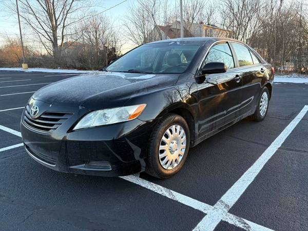 2009 Toyota Camry Base 4dr Sedan Automatic — photo 1